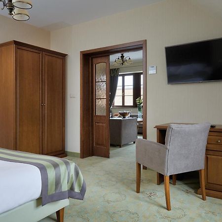 Hotel Palac Poledno الغرفة الصورة