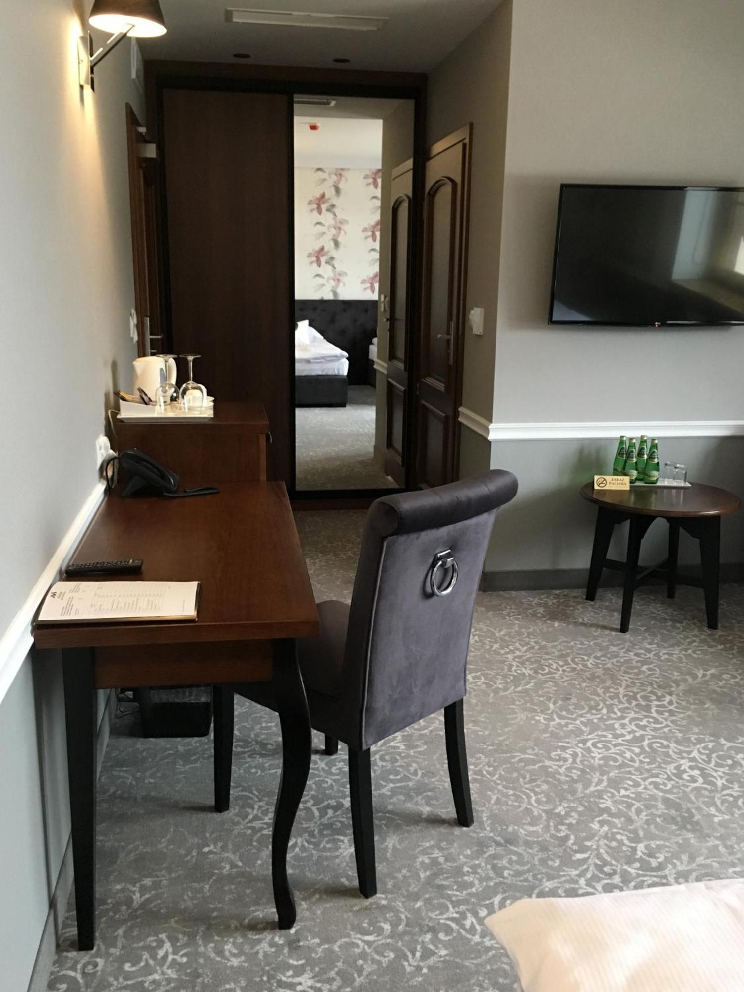 Hotel Palac Poledno الغرفة الصورة