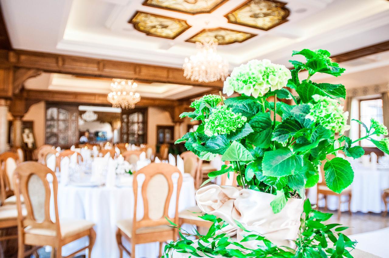 Hotel Palac Poledno المظهر الخارجي الصورة